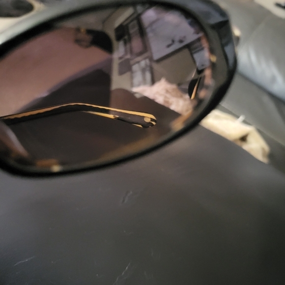 VINTAGE WOMANS Y2K GUCCI SUNGLASSES main image 14